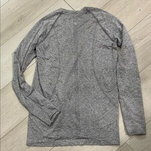 Lululemon swiftly long sleeve